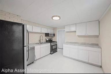 Main picture of 2 Willow St
