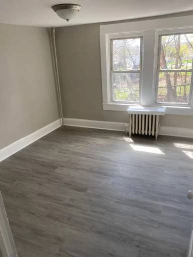 Main picture of 209 N Bromley Ave
