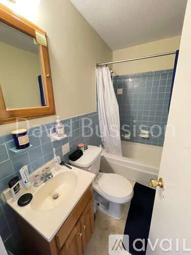 Main picture of 1120 Commonwealth Ave