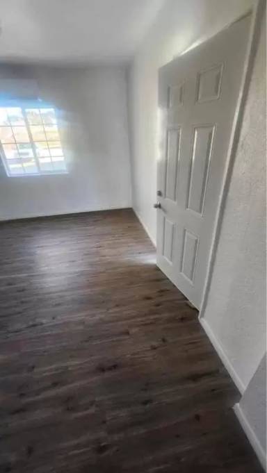 Main picture of 15628 Tenth St