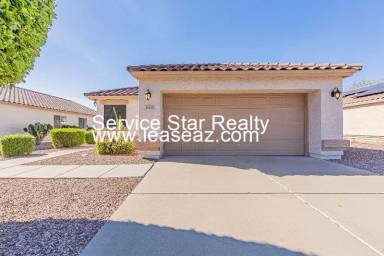 Main picture of 16456 N 137th Dr