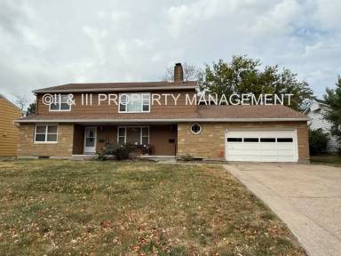 Main picture of 7718 Terrace St