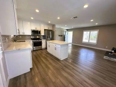 Main picture of 3431 58th St