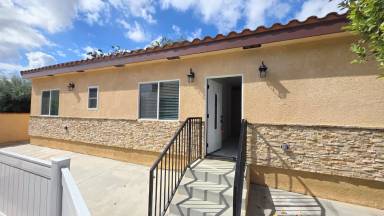 Main picture of 335 Eola Dr