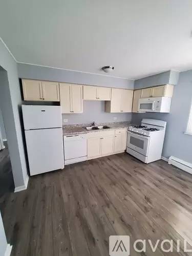 Main picture of 1024 E Division St