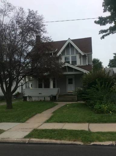 Main picture of 2725 Mary St