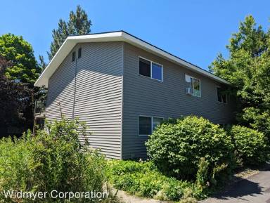 Main picture of 1000 W Ironwood Dr