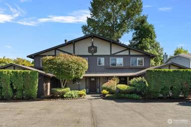 Main picture of 5024 81st Pl SW