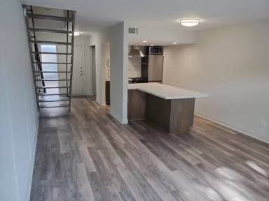 Main picture of 8802 Ilona Ln