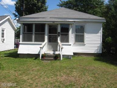 Main picture of 215 Meadow St