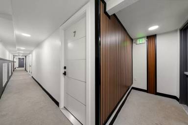 Main picture of 313 D St