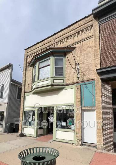 Main picture of 206 W Main St