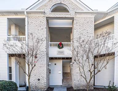 Main picture of 3900 Botsford Ct
