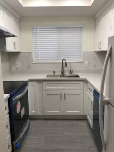 Main picture of 1204 N Abbott Ave