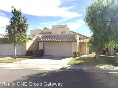 Main picture of 2233 E 27th Ln
