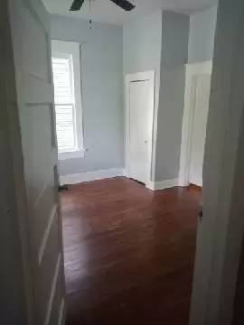 Main picture of 1943 Milam St