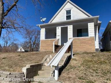 Main picture of 3522 Charles St