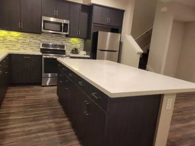 Main picture of 722 Anchor Ct
