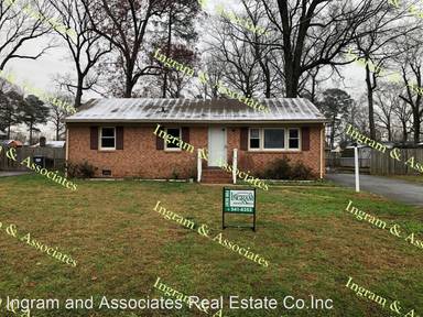 Main picture of 2319 Seminole Ave