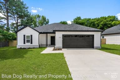 Main picture of 279 Bloyd St