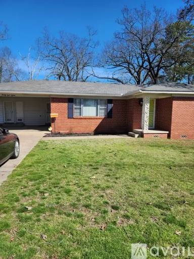 Main picture of 2815 S Bryant St