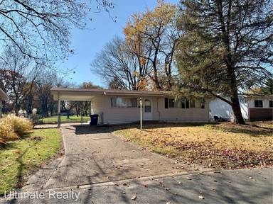 Main picture of 1310 Estes Dr