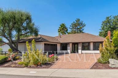 Main picture of 17865 Frondoso Dr