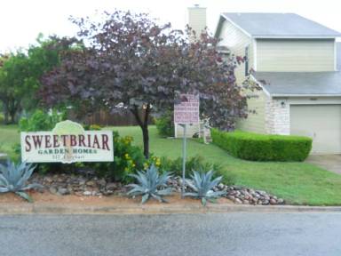 Main picture of 512 Eberhart Ln