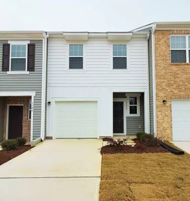 Main picture of 2102 Trailside Dr