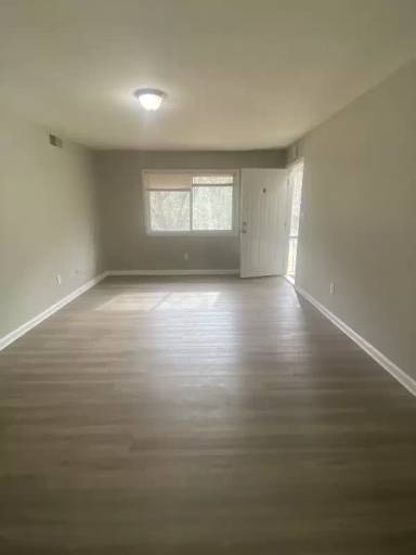 Main picture of 1627 Line Cir