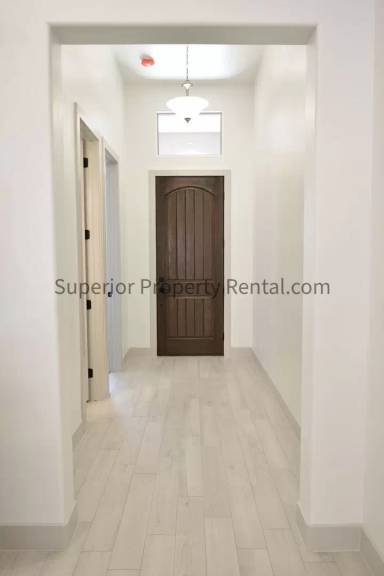 Main picture of 392 W Camino Borde