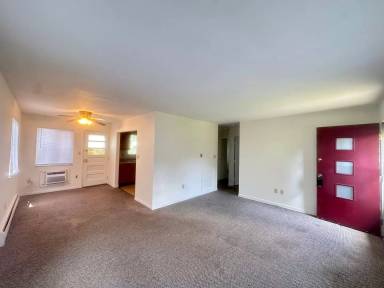 Main picture of 805 E Trotwood Blvd