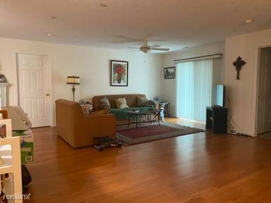 Main picture of 3704 Excalibur Ct