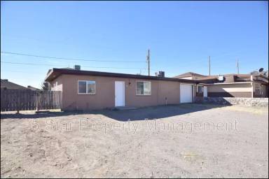 Main picture of 8809 Mercury St