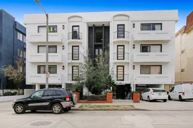Main picture of 1525 Amherst Ave