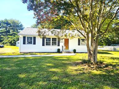 Main picture of 308 Carey Ave