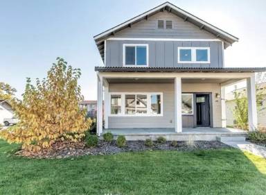 Main picture of 490 Reserve Way