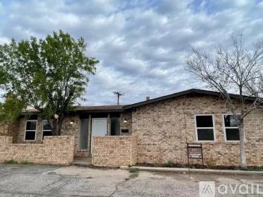 Main picture of 3600 W Ohio Ave