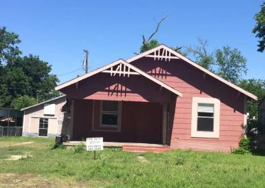 Main picture of 1016 S 15th St