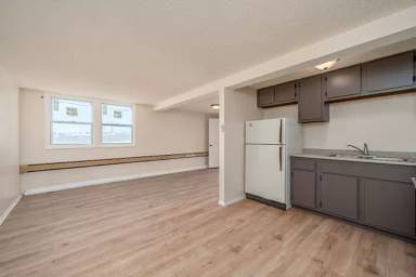 Main picture of 808 S Main Ave