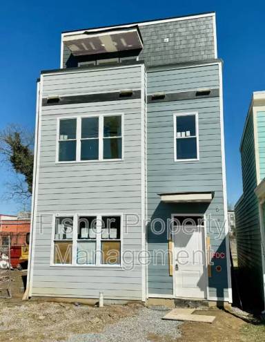 Main picture of 2920 P St