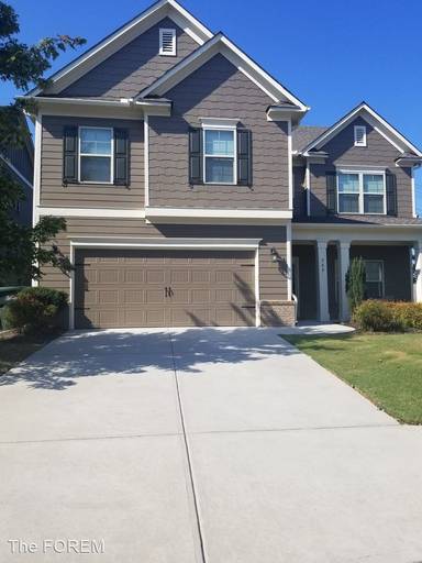 Main picture of 389 Summit Village Dr