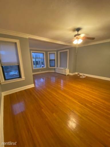 Main picture of 6901-17 S Paxton Ave & 2211-17 E 69th St