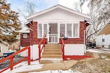 Main picture of 2835 N Hanley Rd