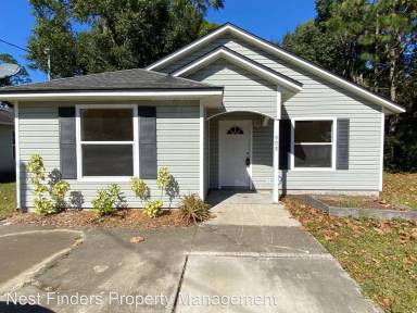 Main picture of 908 Helen St
