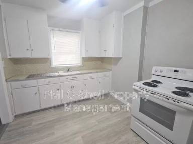 Main picture of 217 Willow St