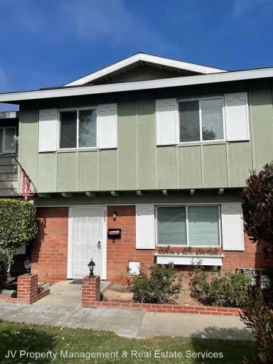 Main picture of 9583 Adams Ave