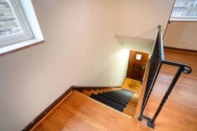 Main picture of 6314 Sutherland Ave