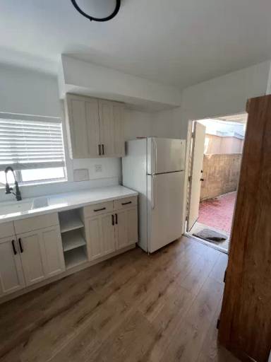 Main picture of 308 Ruby St