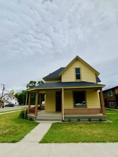Main picture of 406 S Idaho St